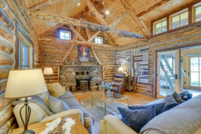 Luxe Log Cabin about 15 Mi to Downtown Moab!